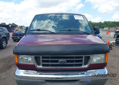 2003 Ford E-150 Recreational z USA, uszkodzony, nr VIN 1FDRE14W83HB65972